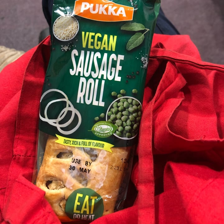 photo of Pukka Pies Pukka Vegan Sausage roll shared by @laurenmitchell on  24 May 2022 - review