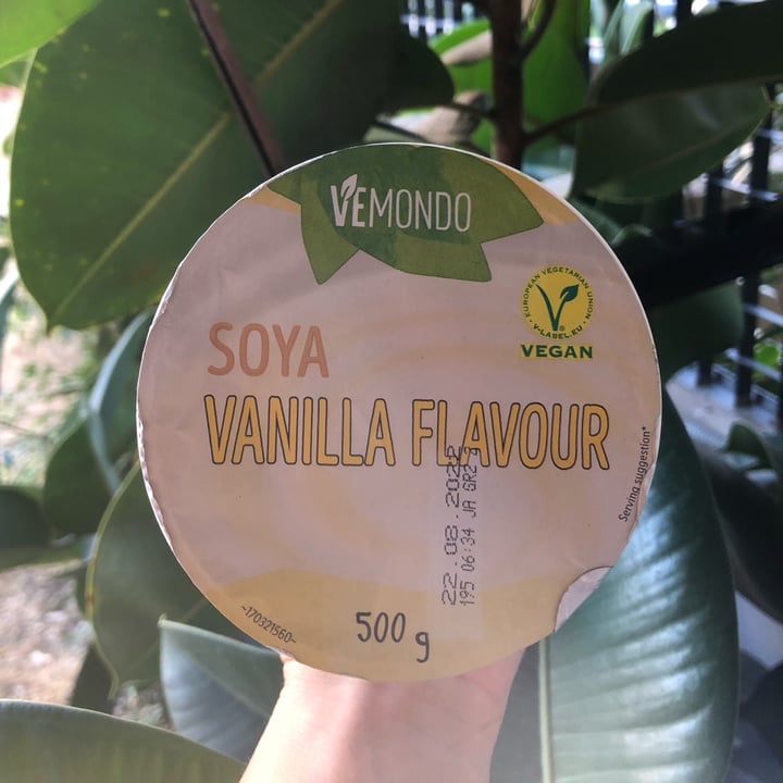 photo of Vemondo  Soya Vanilla Flavour shared by @nenermind on  11 Aug 2022 - review