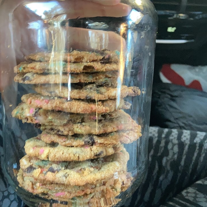 review photo of Beyond cooked Cbd infused vegan cookies shared by @phoebekon2 on 27 Aug 2020 - review