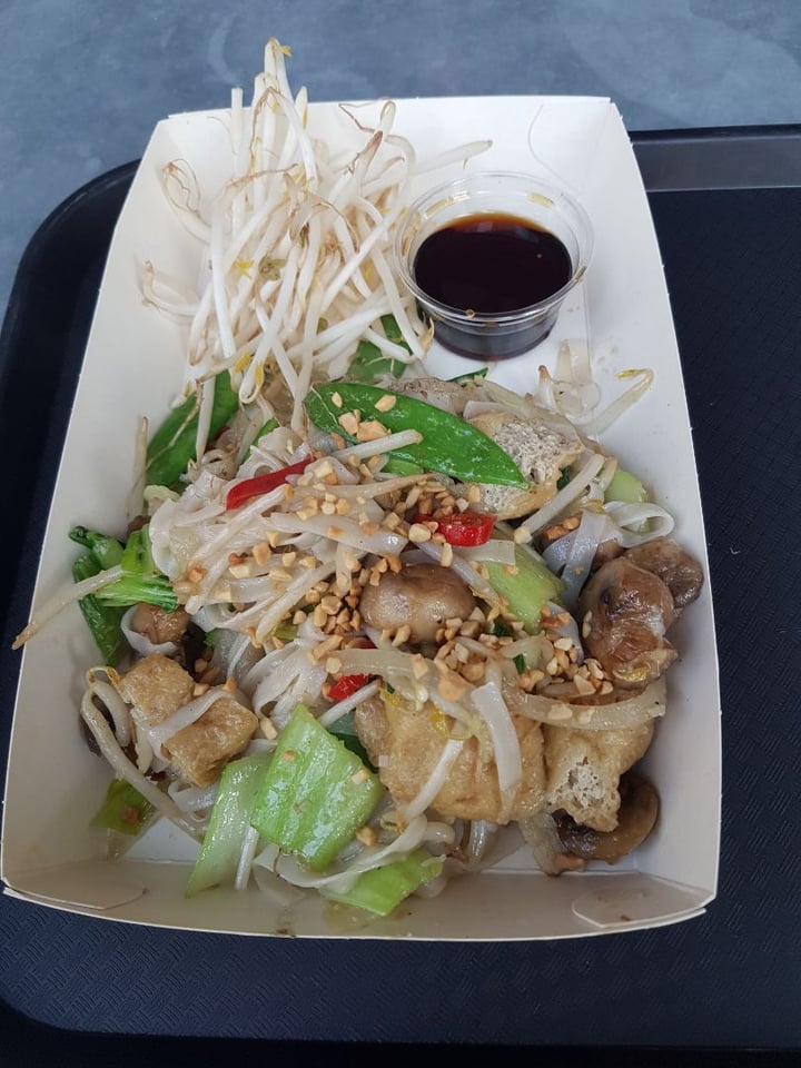 photo of Pho Leeds Tofu and mushroom Bún shared by @pointsofellie on  07 Sep 2019 - review