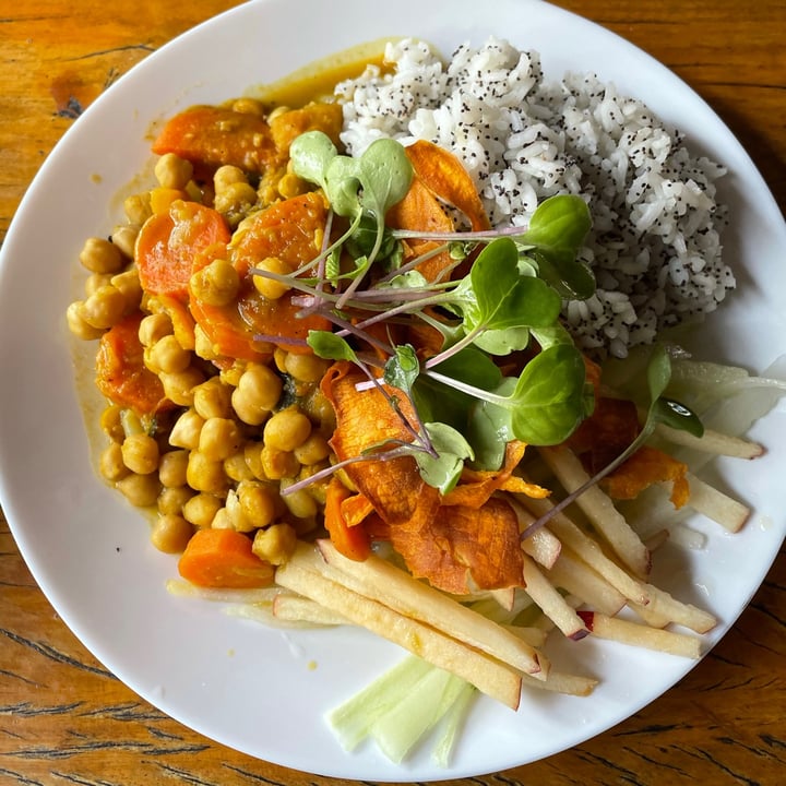 photo of Perú Beach Curry shared by @veganlaifstyle on  19 May 2021 - review