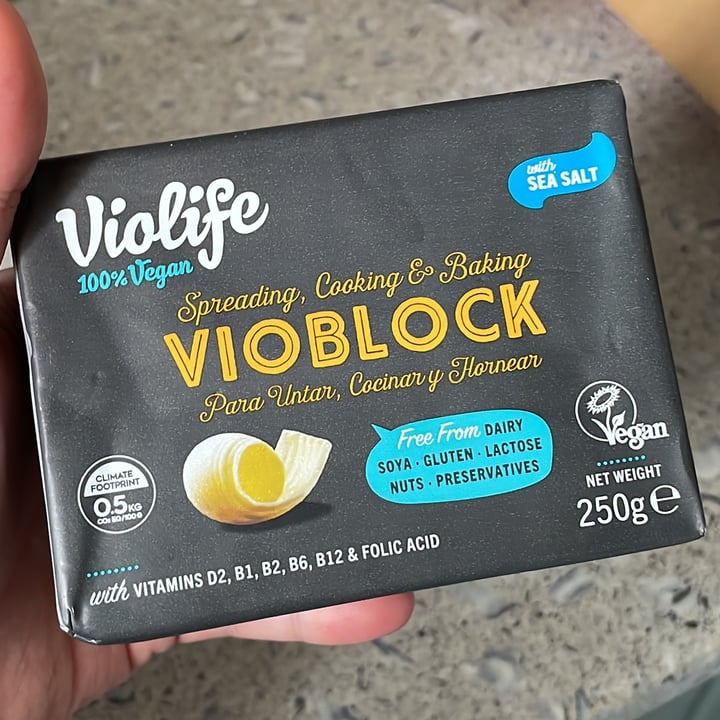 photo of Violife Vioblock with sea Salt shared by @monicavillar on  05 Nov 2021 - review
