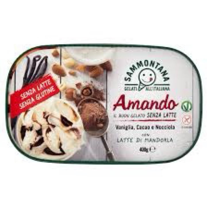 photo of Sammontana Gelato Vaniglia, Cacao e Nocciola shared by @ugidenitto on  04 Jul 2022 - review