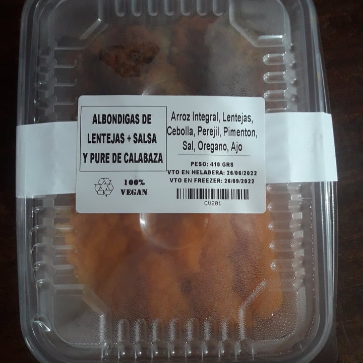 review photo of Aura vegan food Albondigas de lentejas shared by @yaam on 15 Aug 2022 - review