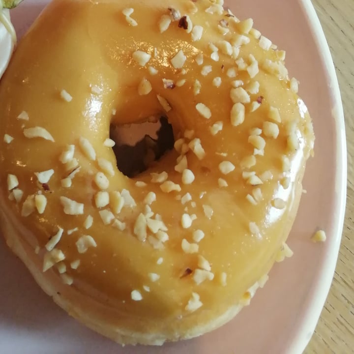 photo of Brammibal's Donuts Salted Caramel Donut shared by @meliferr on  28 Mar 2022 - review