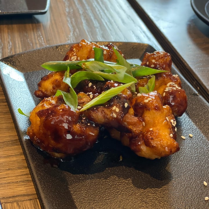 photo of Mugg & Bean asian bbq cauliflower bites shared by @kelsoeatskindly on  21 May 2022 - review