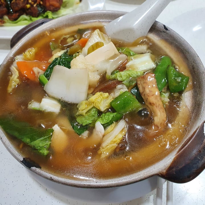 photo of SHU Vegetarian AMK Claypot Noodles (Eggless) shared by @ybgfry on  14 Oct 2020 - review