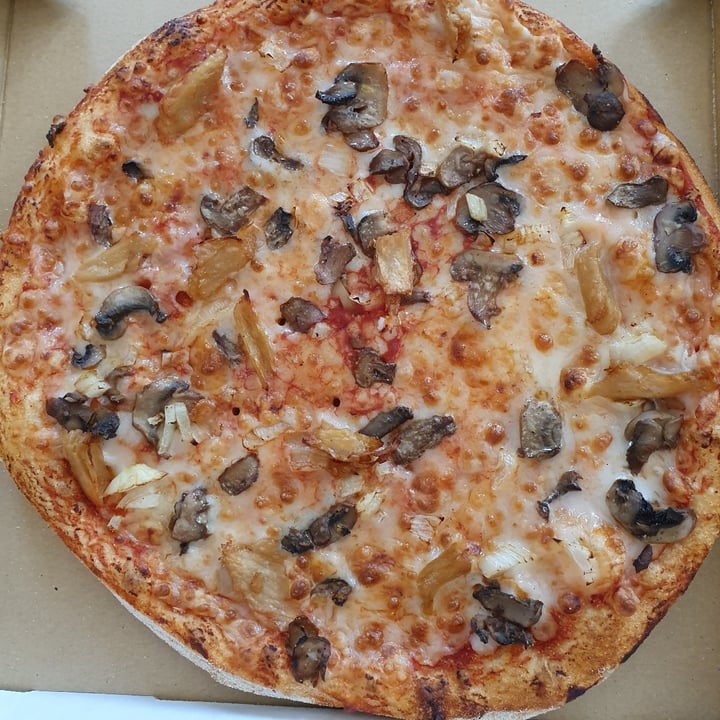 photo of Telepizza Pizza Montana Veggie shared by @nereporte on  13 Mar 2021 - review