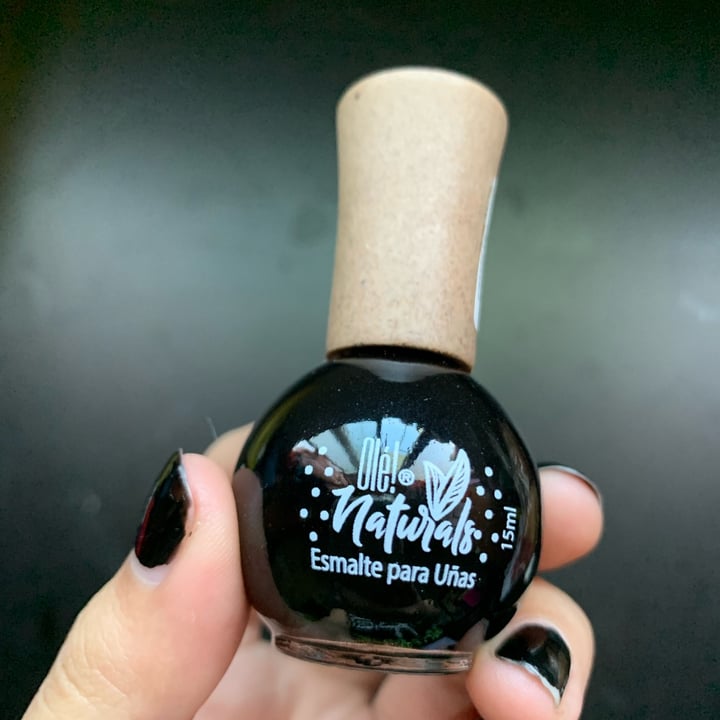 photo of Olé! Naturals Esmalte Para Uñas shared by @mariaart on  31 Dec 2021 - review