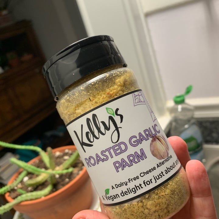 photo of Kelly's Kelly’s Roasted Garlic Parm shared by @allhess on  28 Oct 2021 - review