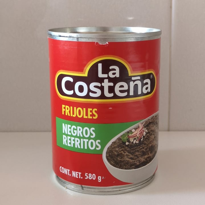 photo of La Costeña Frijoles negros refritos shared by @coconejito on  12 Jun 2022 - review
