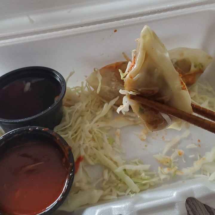 photo of Amitabul Mandoo Dumplings shared by @gabunia on  29 Sep 2021 - review