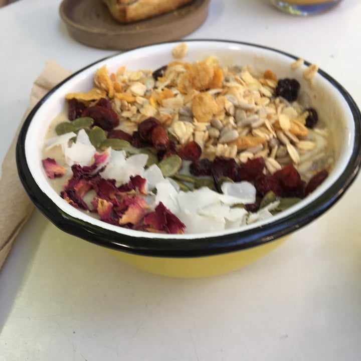 review photo of Bioma Café bowl citrico shared by @catalinabuffarini on 21 Nov 2021 - review