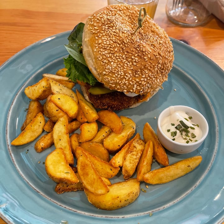 photo of Kind Kitchen Seitan Schnitzel shared by @simonflames on  07 Nov 2021 - review