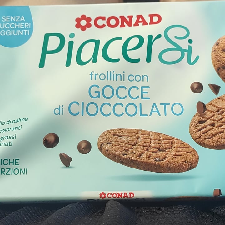 photo of Piacersi | Conad biscotti con gocce di cioccolato shared by @sereseriveg on  01 Jun 2022 - review