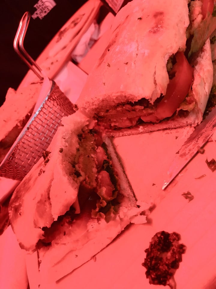 review photo of Mundoloco El Chante Sándwich shared by @jojoarce on 09 Dec 2019 - review