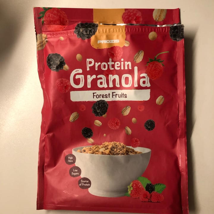 photo of Prozis Protein Granola Forest Fruits shared by @claudiaalmeida on  11 Oct 2022 - review