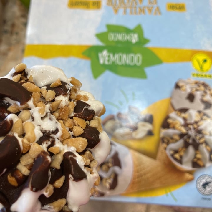 photo of Vemondo Vemondo Soy Ice Dessert Cones shared by @illusionbenny on  29 Jul 2021 - review