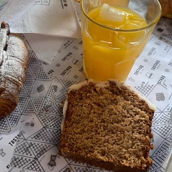 photo of Tostado Café Club | Ituzaingó Budin de banana y peras shared by @recettasveganas on  17 Aug 2021 - review