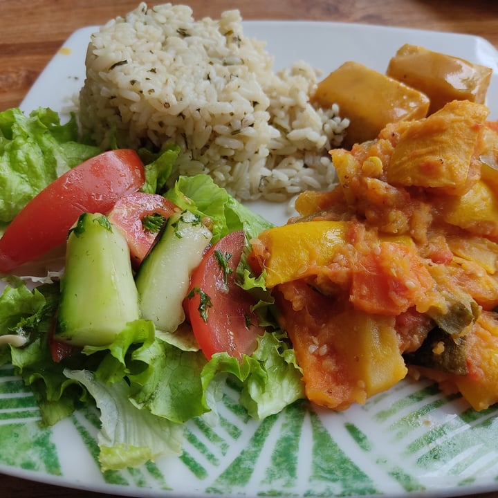 photo of Maha Vegan Food Plato Del Día shared by @mariafont on  02 Dec 2020 - review