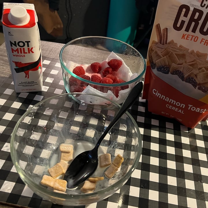 photo of Catalina Crunch Cinnamon Toast Cereal shared by @ksvegan17 on  09 Dec 2022 - review
