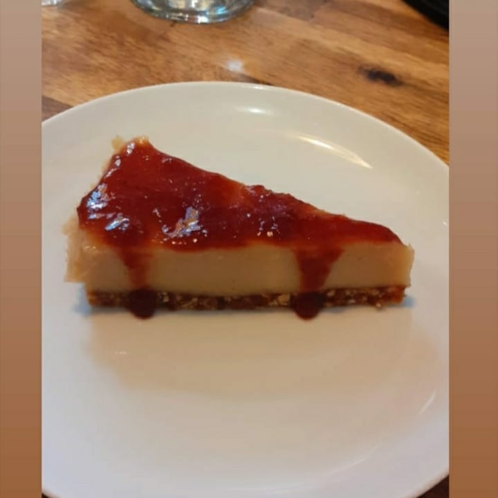 photo of CReeA Cheesecake Crudivegano shared by @judiiith18 on  16 Jul 2020 - review