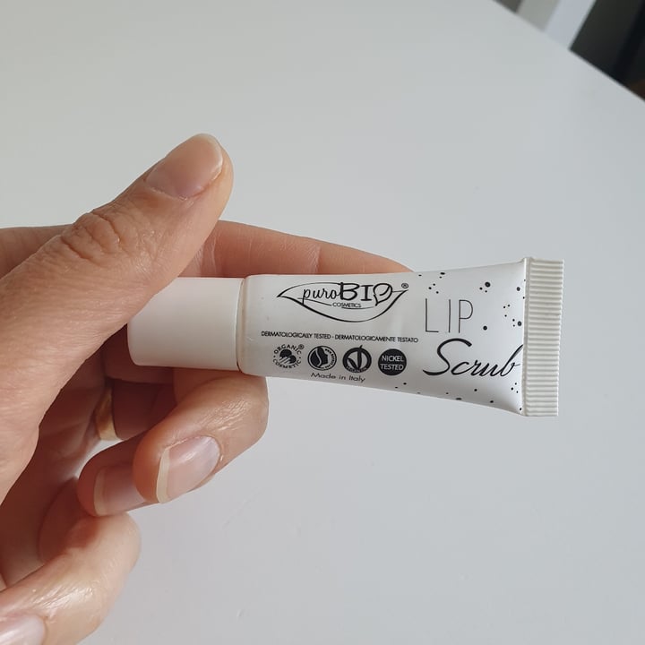 photo of PuroBIO Cosmetico Scrub labbra shared by @greis on  17 Apr 2022 - review