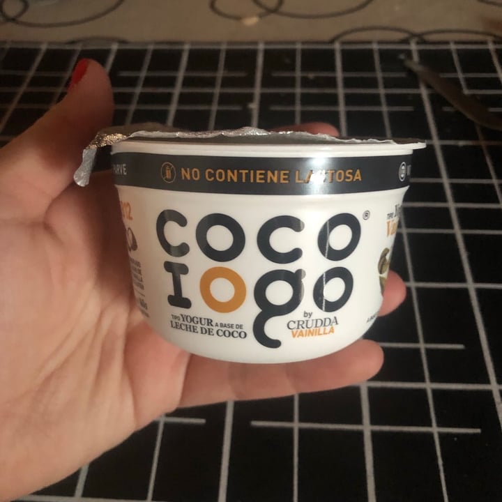 photo of Crudda Yogur a Base de Coco sabor Vainilla shared by @soffveggie on  10 Oct 2021 - review