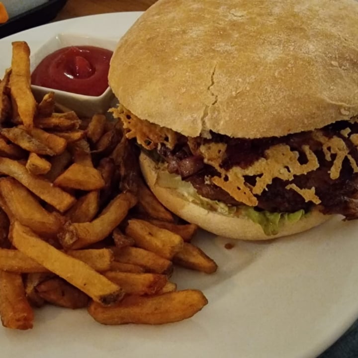 photo of Green Flamingo Innsbruck Kevin Likes Bacon Burger shared by @marty97 on  28 Aug 2022 - review