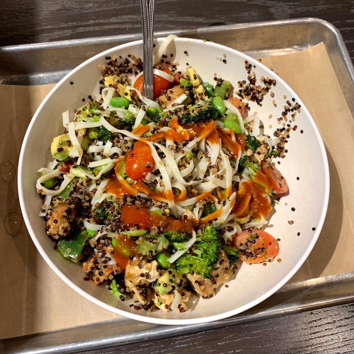review photo of CoreLife Eatery Build Your Own Bowl shared by @lindsaydortic on 12 May 2020 - review