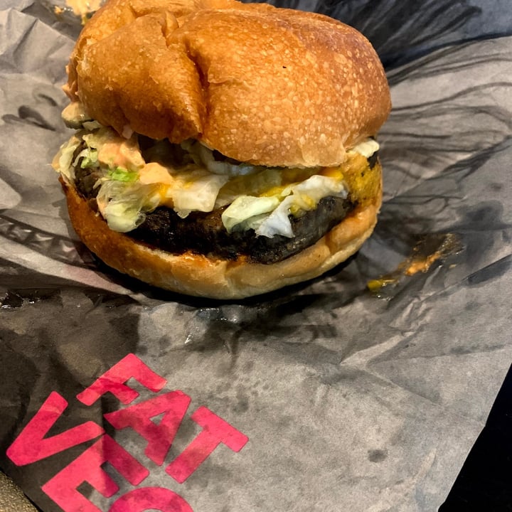 photo of Fat Vegan Hamburguesa Fat Vegan shared by @leeponce on  26 Aug 2021 - review