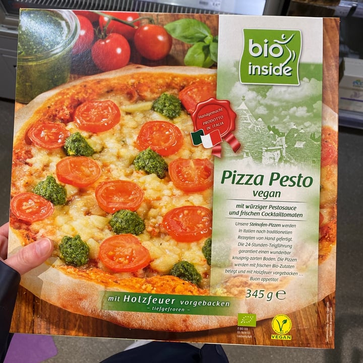 photo of Bio inside Pizza Pesto Vegan shared by @innadmytrenko on  13 Aug 2021 - review