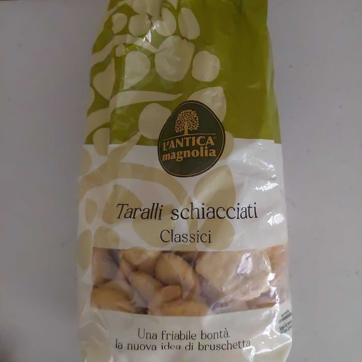 review photo of L'antica magnolia Taralli Schiacciati Classici shared by @giuliap09 on 22 Jun 2022 - review