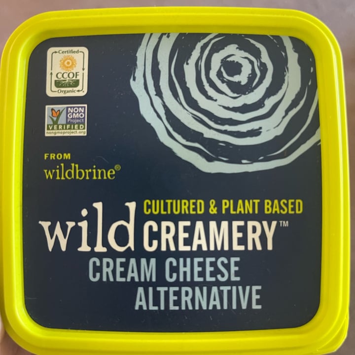 photo of Wild creamery Cream Cheese Alternative shared by @greenjolene on  14 Dec 2021 - review