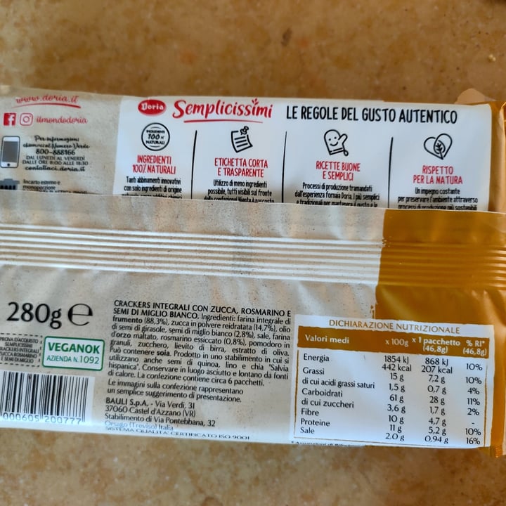 photo of I semplicissimi doria Crackers Verdura e Semi shared by @ggiorgyfr on  21 Jun 2022 - review