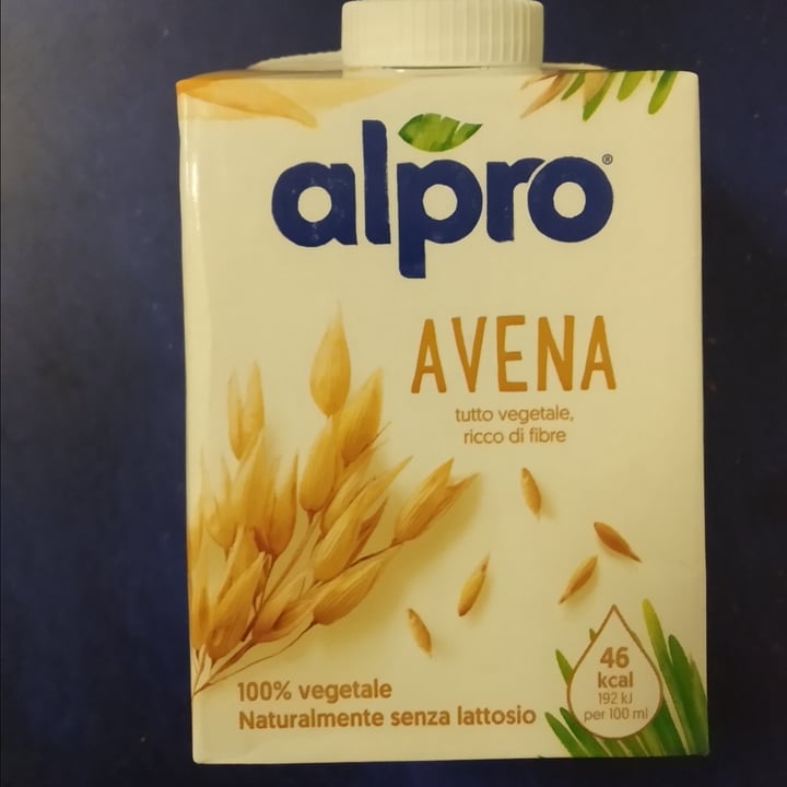 photo of Alpro Bevanda Avena 500ml shared by @giulipv on  30 Mar 2022 - review