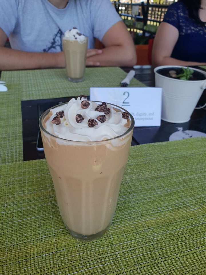 photo of Asher's Corner Cafe @ Ashers Farm Sanctuary Coffee milkshake shared by @roeamaritz on  09 Mar 2020 - review