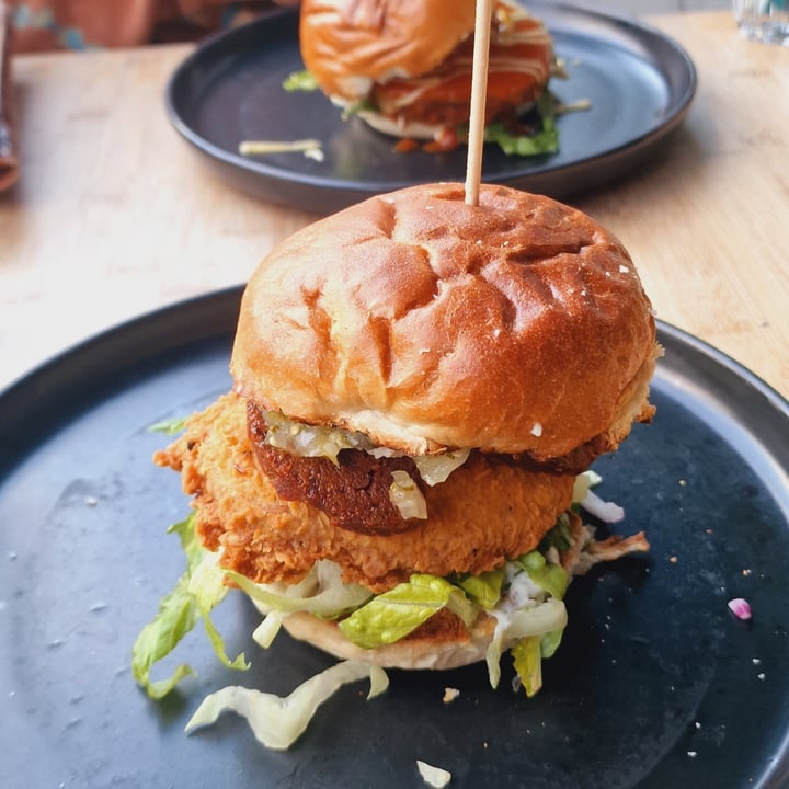 photo of Om Burger Burger shared by @beckyjones24 on  26 Oct 2022 - review