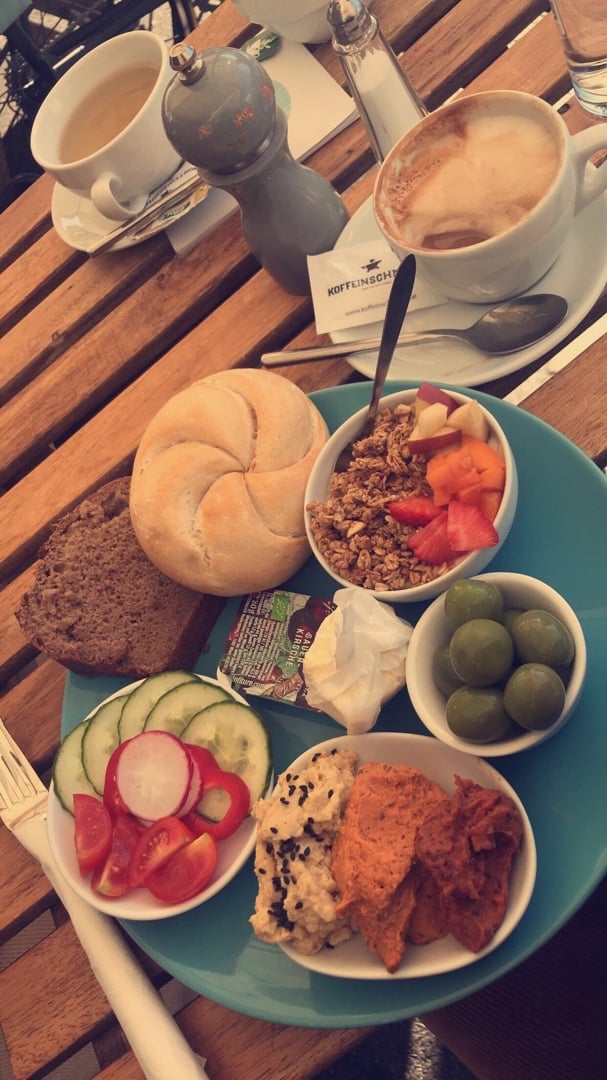 photo of Cafe CAY Veganes Frühstück shared by @lauraschoenherr on  28 Nov 2019 - review