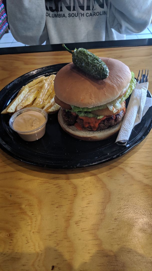 review photo of Dharma Veggie Coffee Hamburguesa Hot shared by @edgaarjmz on 25 Dec 2019 - review