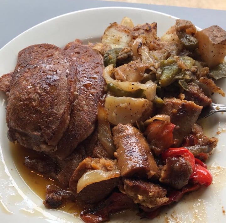 photo of THE LAND of KUSH Sunday Brunch shared by @mrsfoodie75 on  25 Apr 2019 - review