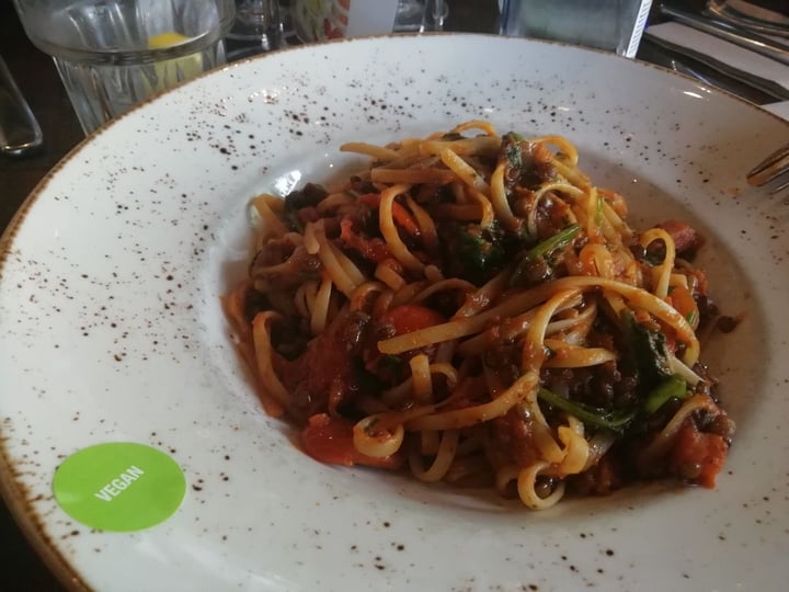 photo of Zizzi Notting Hill Gate Pasta with vegan bolognese shared by @estelamagrini on  01 Apr 2020 - review