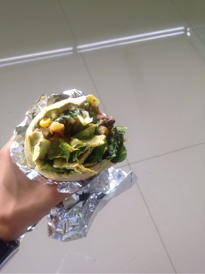 photo of The Roots Salad Bar Burrito Wrap shared by @firtualog on  08 Dec 2019 - review