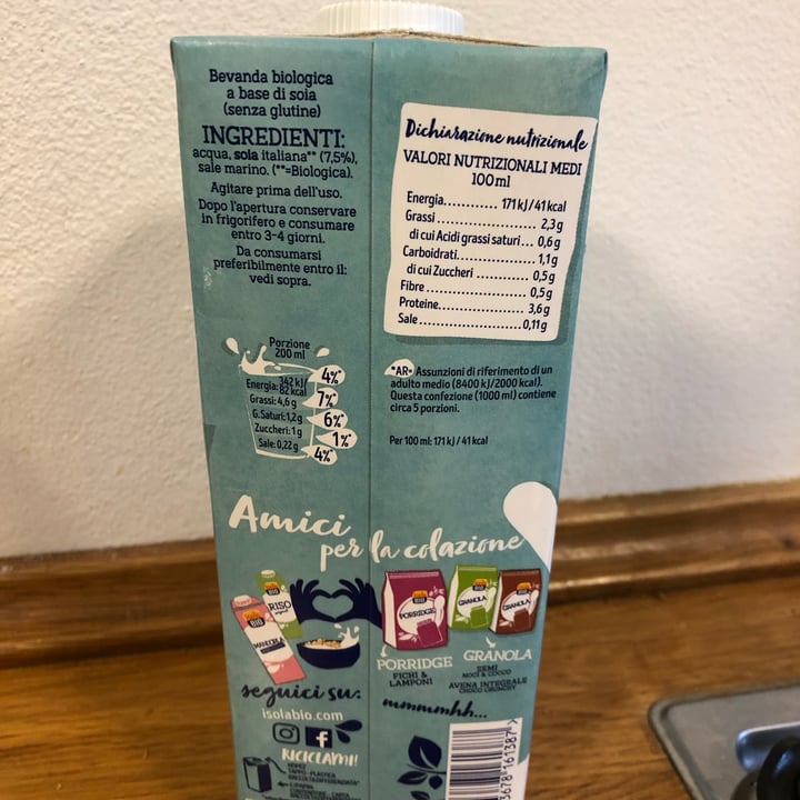 photo of Isolabio Latte di soia senza zuccheri shared by @simonabembo on  19 Mar 2022 - review