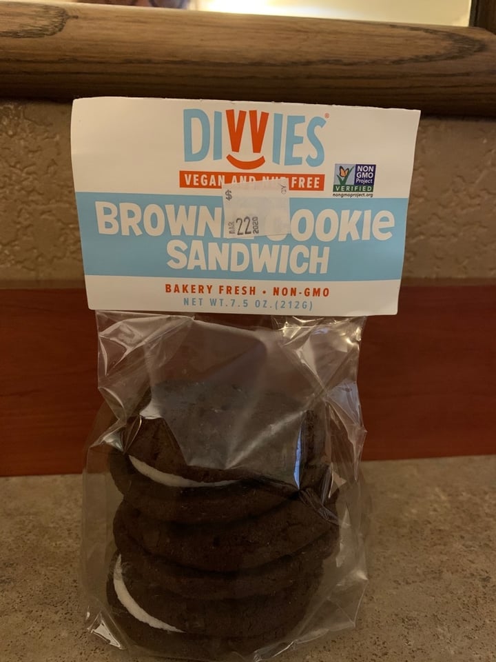 photo of Divvies Brownie Cookie Sandwiches shared by @onehungryvegan on  09 Mar 2020 - review