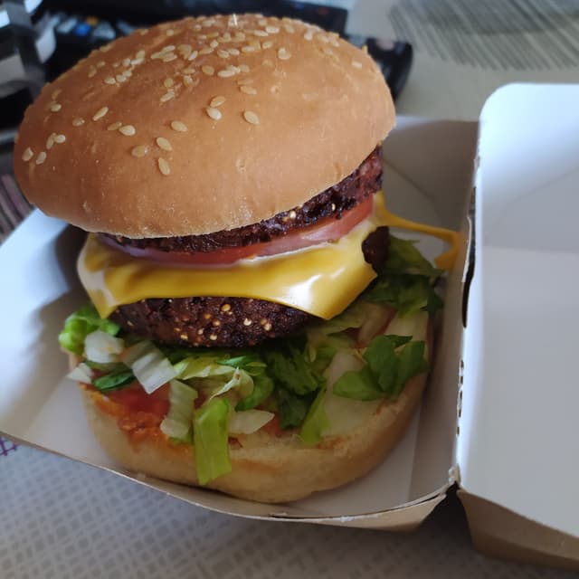 Photo du plat “Hamburguesa de seitán”