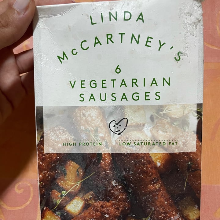 photo of Linda McCartney's 6 Vegetarian Sausages shared by @pauespipov on  19 Sep 2021 - review