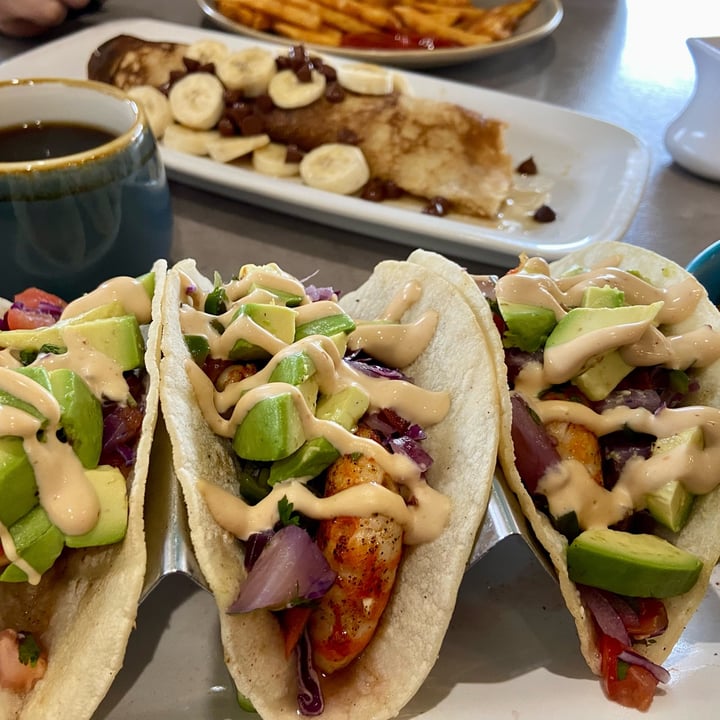 review photo of Hot Stacks Cafe Shrimp tacos shared by @pamelaleebeck on 17 Nov 2022 - review