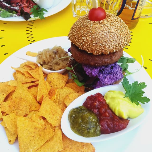 Foto del piatto “Beyond Burger”
