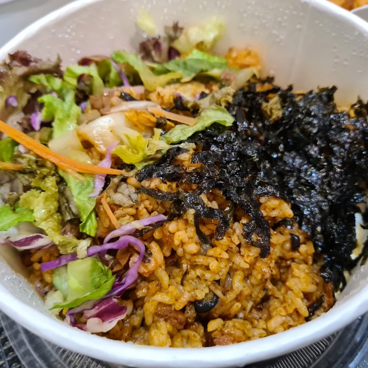 photo of Saute-San Kimchi Gochujang Seaweed Fried Rice shared by @gretchforveg on  20 Jan 2021 - review